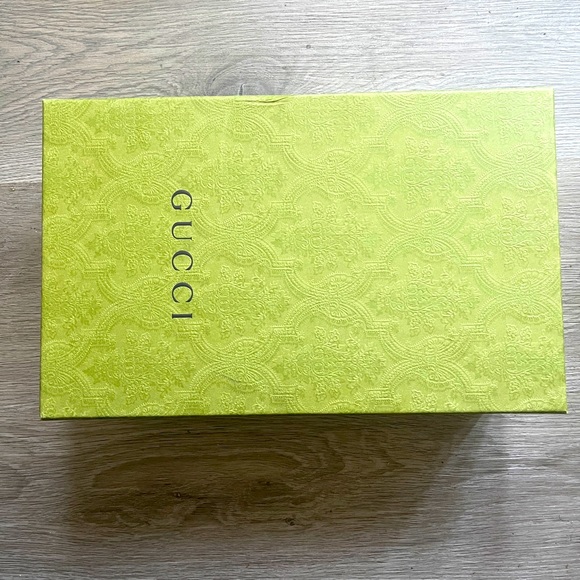 Gucci size 39 in the color black. - Picture 2 of 6